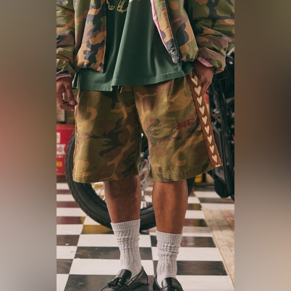 Camouflage men’s or Women SABBI Shorts with Heart-Trim Detail - Green